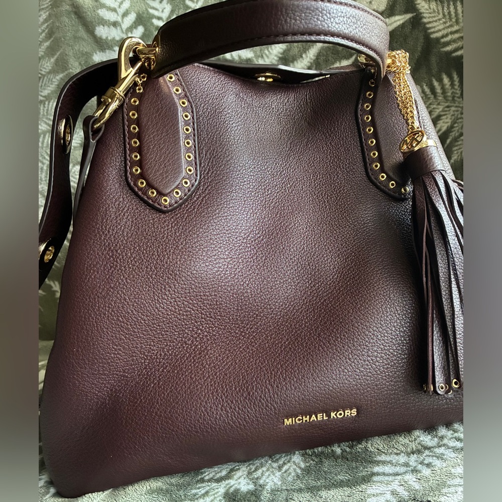 MICHAEL KORS Bag,Authentic Michael Kors Brooklyn Leather Shoulder Bag. - Picture 15 of 16